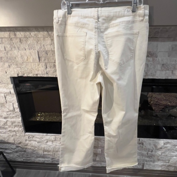 Nicole Miller size 12 Soho High rise Bootcut off white - Picture 12 of 15